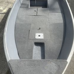 Klamath 14ft Aluminum Boat