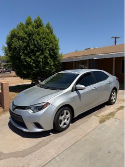 2015 Toyota corolla LE