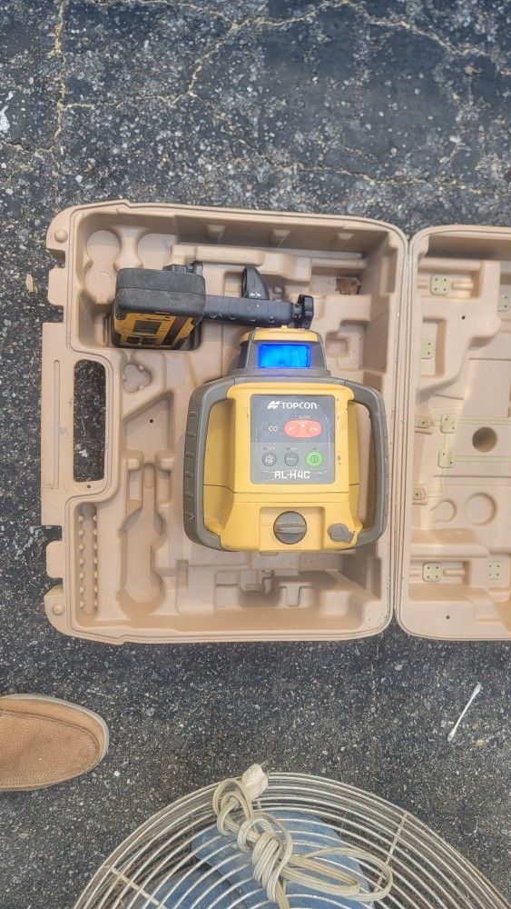 Leica 400dg Laser