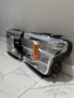 Ford F-150 Headlights