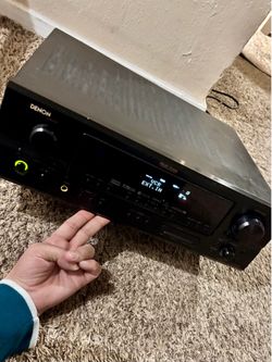 Denon audio stereo receiver like new