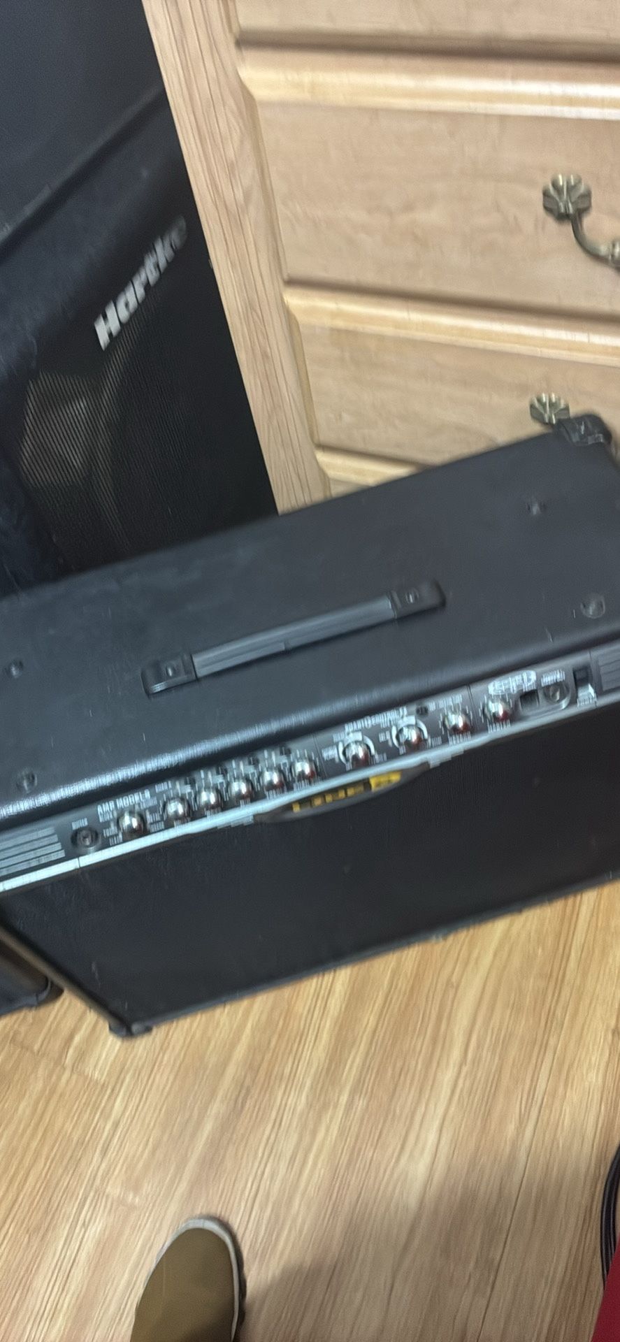 Line 6 Guitar Amp