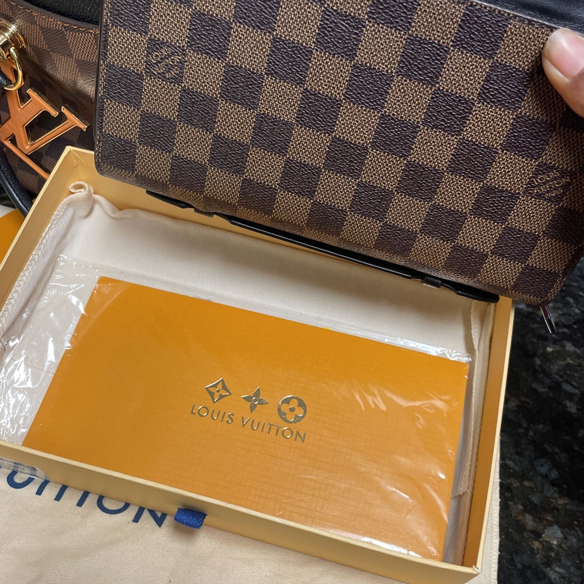 Louis Vuitton 100% Leather *Mirror bag* Oops… I Made You dupe for Sale in  Marvin, NC - OfferUp