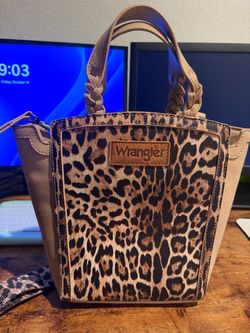 Wrangler Leopard Purse