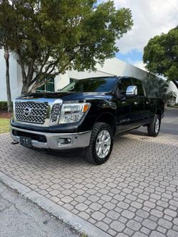 2017 Nissan TITAN XD Crew Cab