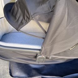 UPPAbaby Bassinet + Carry Bag 📍 Pickup in Irvine | Delivery Available 