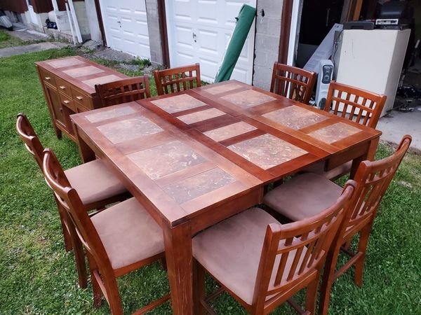 Dining Room set with matching hutch expandable table 12 chairs for Sale