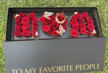 Mother’s Day Arrangements