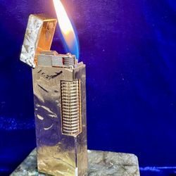 Vintage Gold Rollagas Dunhill Lighter Super Mint Condition Works 1 Year Warranty