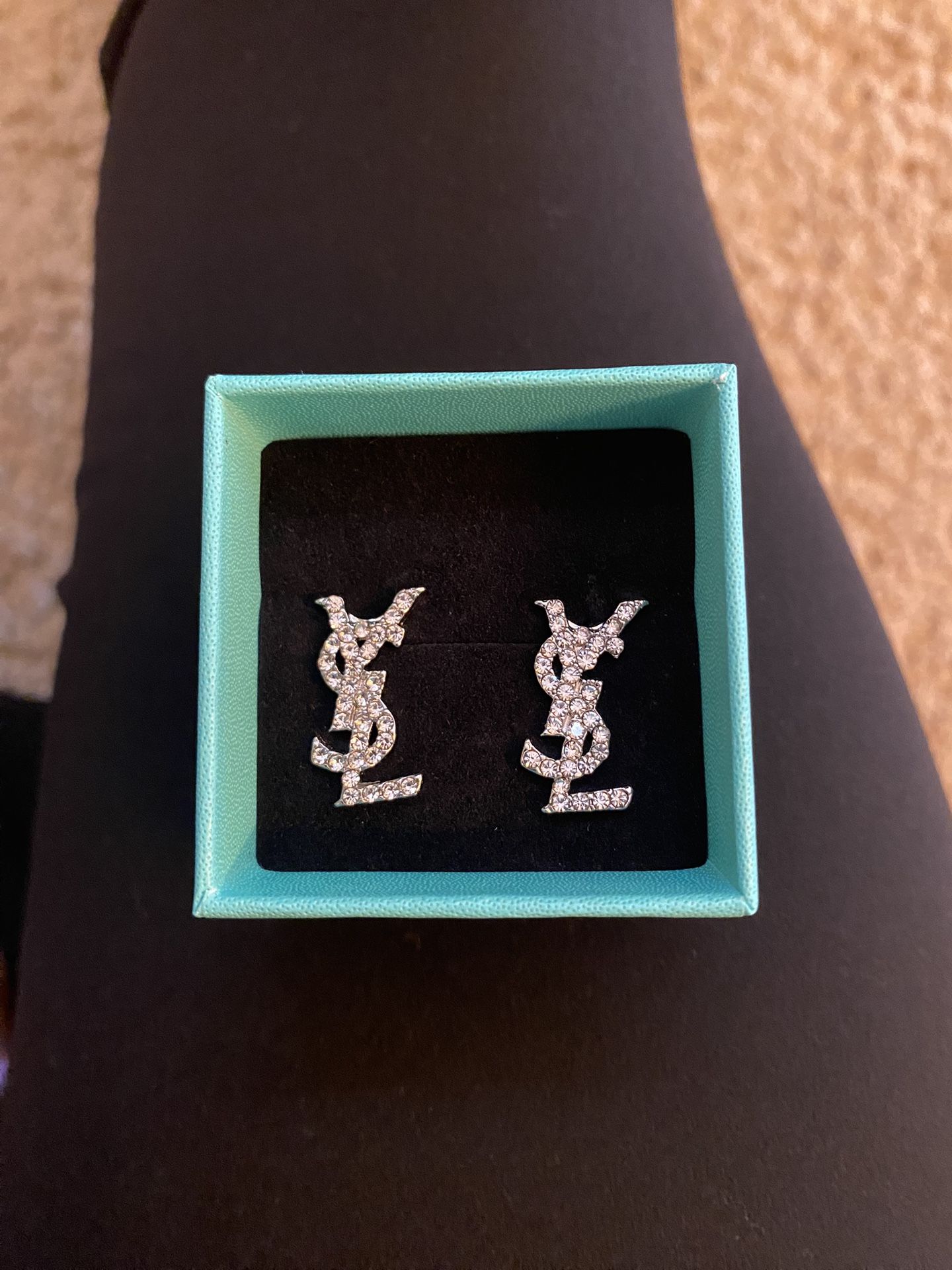 Silver stone earring