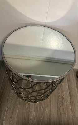 Round glass table
