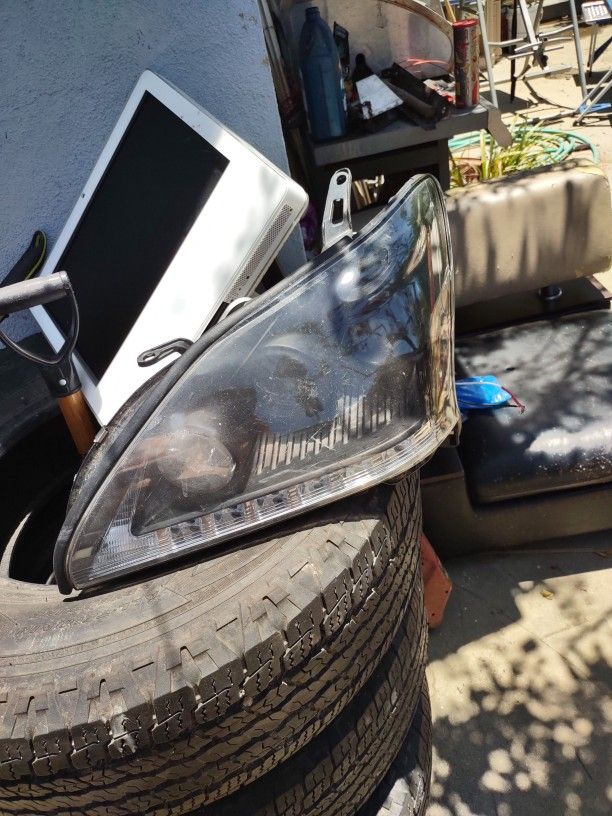 Headlight Plus Backing Plus All But One Light And Housing