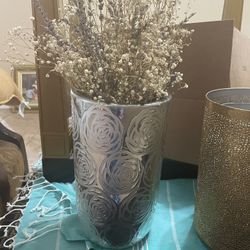 Silver Mirrored Vase 12” Like New!!