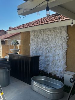 White Flower wall 8x10