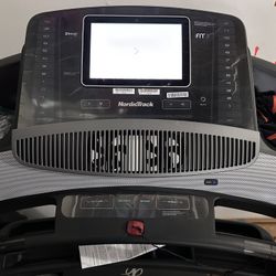 Nordictrack commerical TreadMill