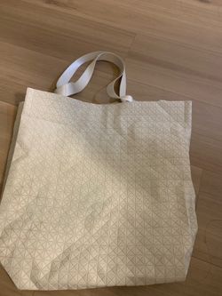Geometric tote bag