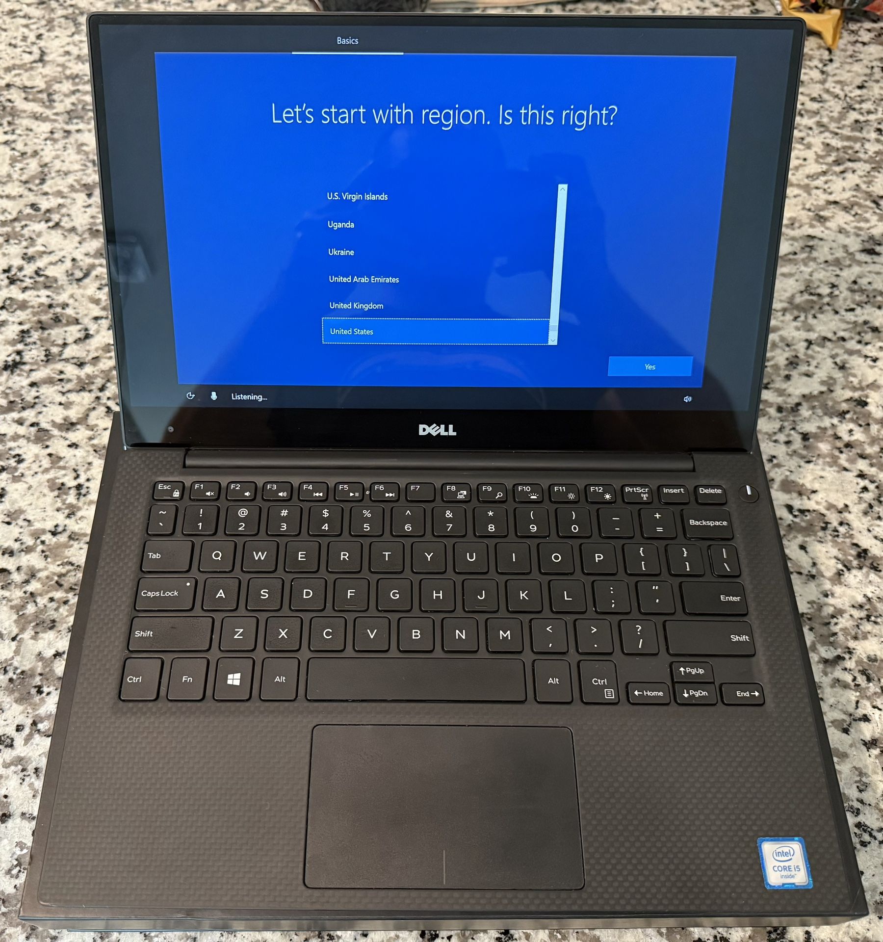 Dell XPS 9350 13 Inch (touch Screen) i5 8gb RAM / 128gb SSD