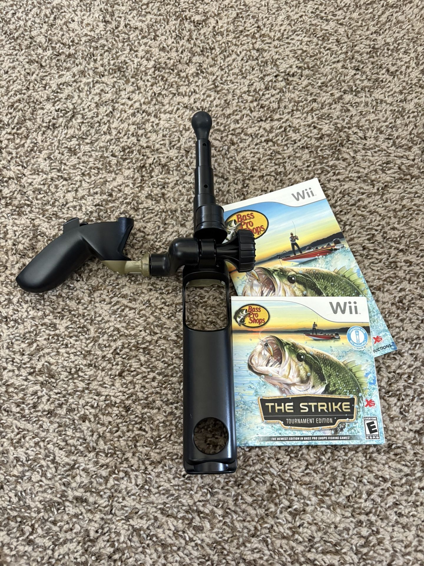 Bass Pro Shop “The Strike” Fishing Game