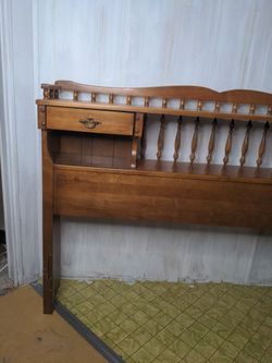 Vintage Dresser And Headboard Full Or Twin 