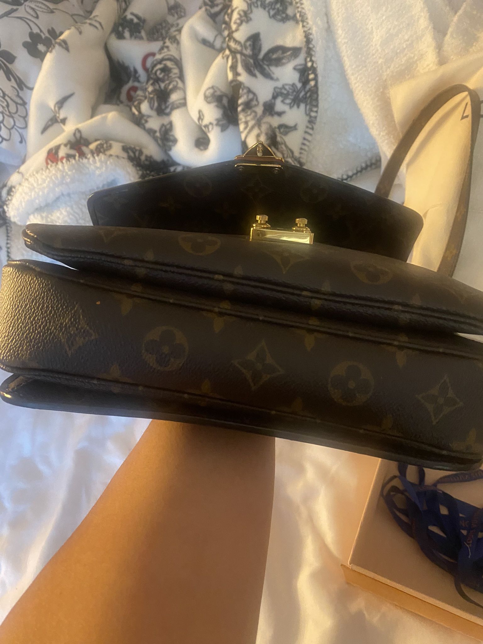 Pichette Métis Purse Louis Vuitton