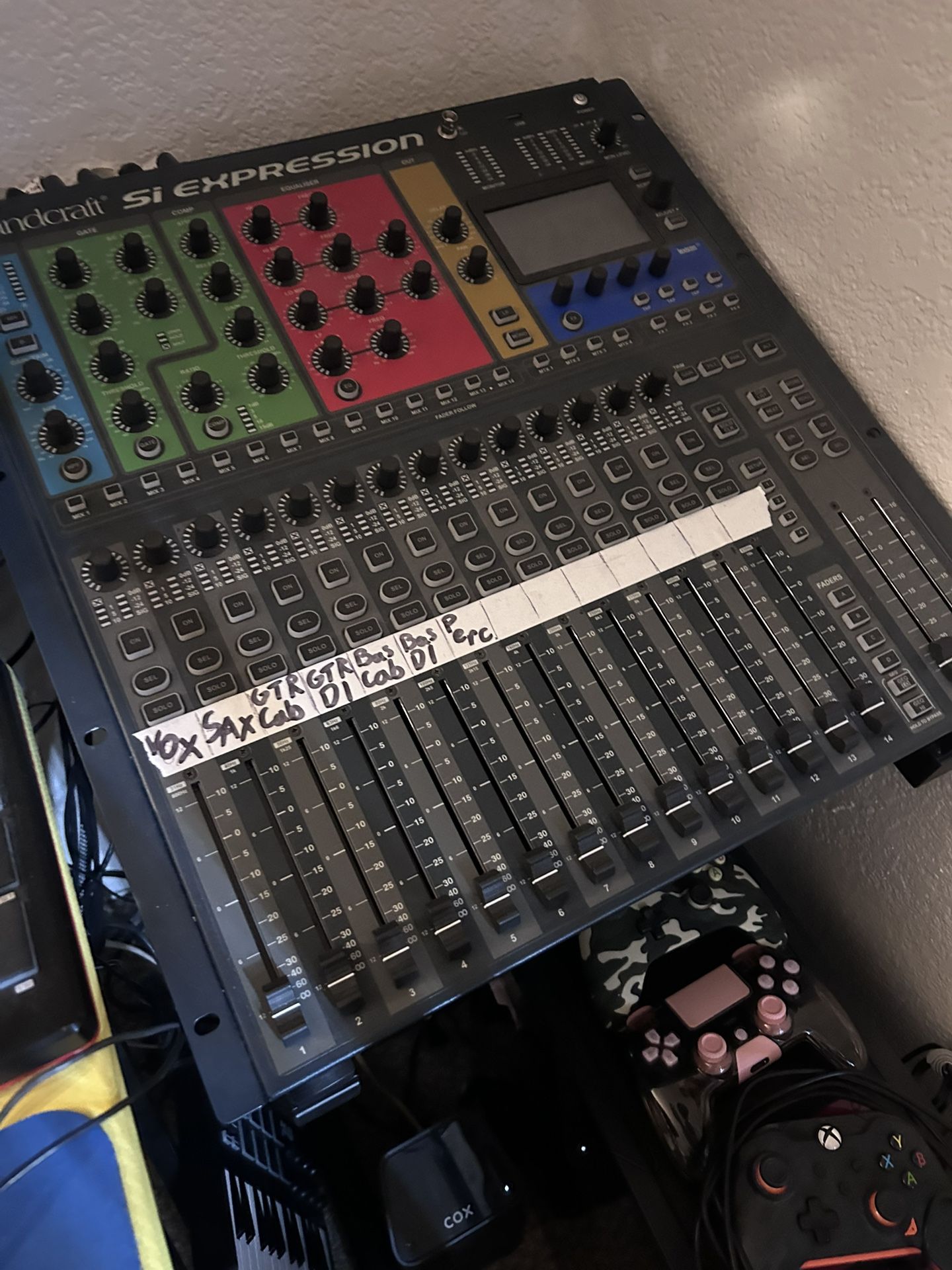 Soundcraft Si Expression Mixer W/ Matching Stage Box
