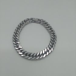 Stainless Steel 10mm 9 Inch Bracelet Bew