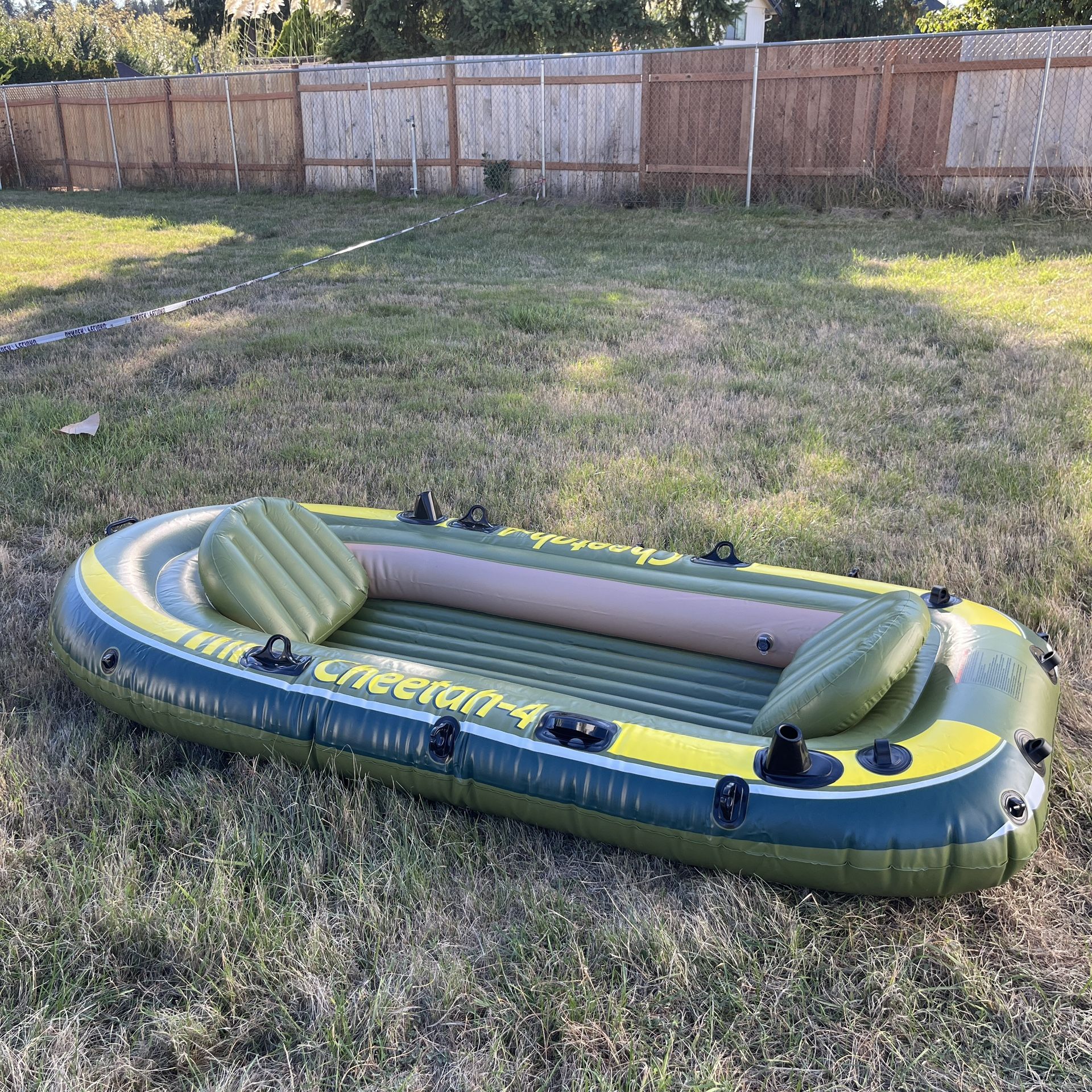 4 person inflatable boat - no paddles - cheetah 4