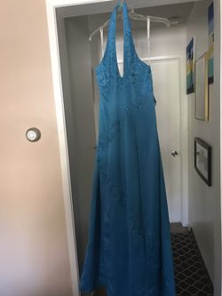 Used Prom Dress **** MUST GO**** $15