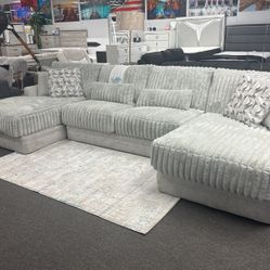 Beautiful Dual Chaise Sectional Memory Foam Seating👍