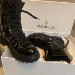 Moncler  Boots / Women size 5 US / 35 EU 