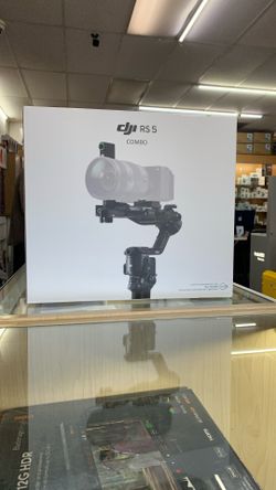 DJI RS5 Camera Gimbal Combo Kit 