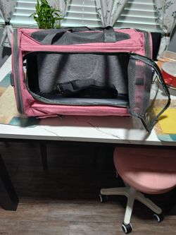Dog carrier