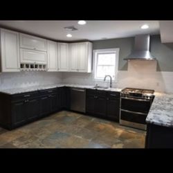 Upper Kitchen Cabinets 