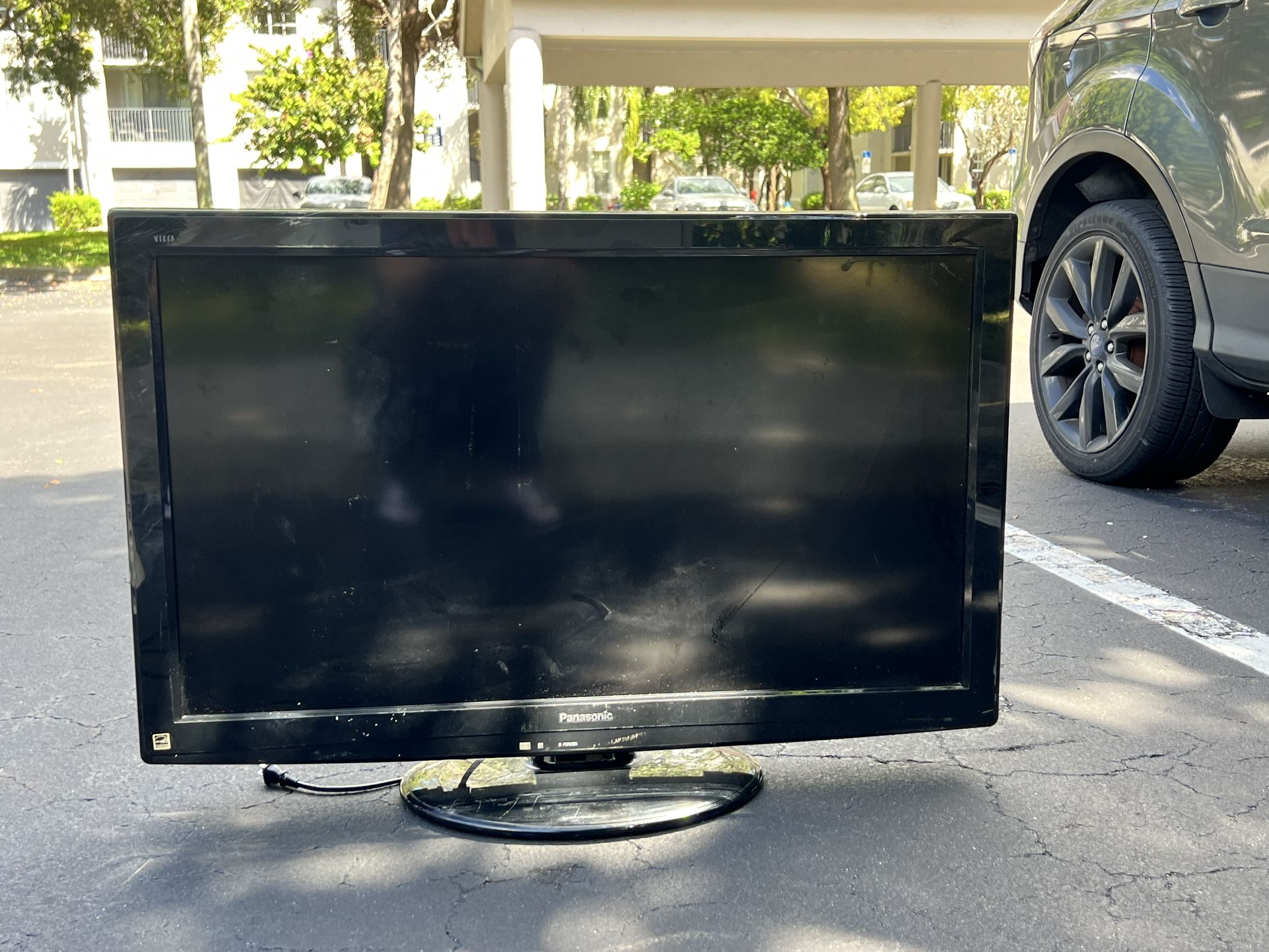 32” Inch Tv