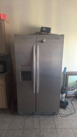 Whirlpool fridge French doors