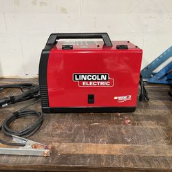 Lincoln Welder Easy-Mig 140