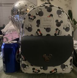 HOT TOPIC Disney Mickey Minnie Cupcake Mini Backpack