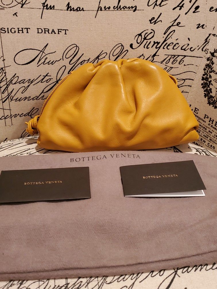 Bottega Veneta Mini Pouch