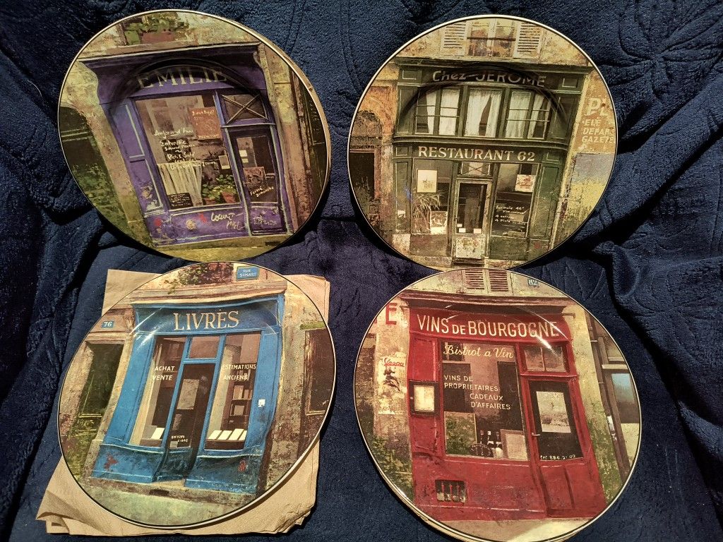 Sakura Storefronts Plates In Original Box