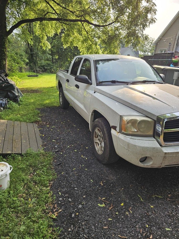 2007 Dodge Dakota