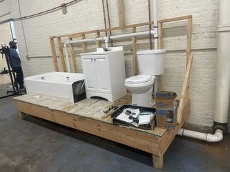 Vanity /Tub/ Toilet 