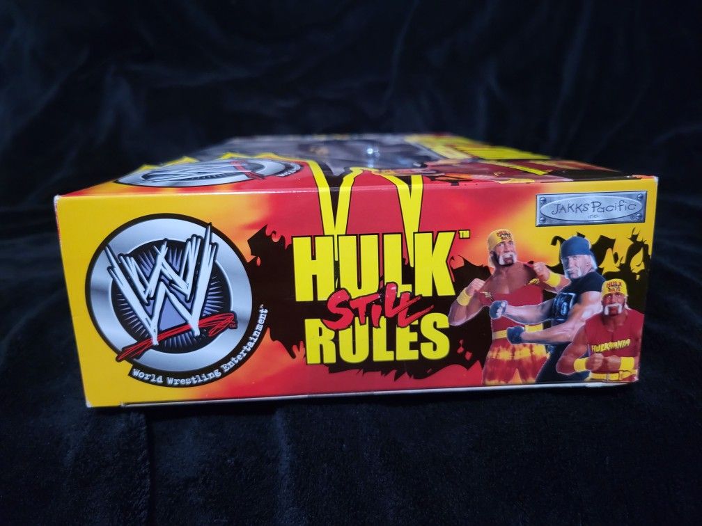 WWE Hulk Still Rules Jakks action figure box set 2002 Hulk Hogan