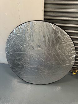 Large Collapsible Reflector Disc