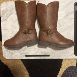 Girls OshKosh B’gosh Brown Boots with Mid-Calf Height Classic Design Size 8M