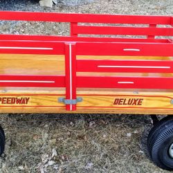 Speedway Deluxe Wagon