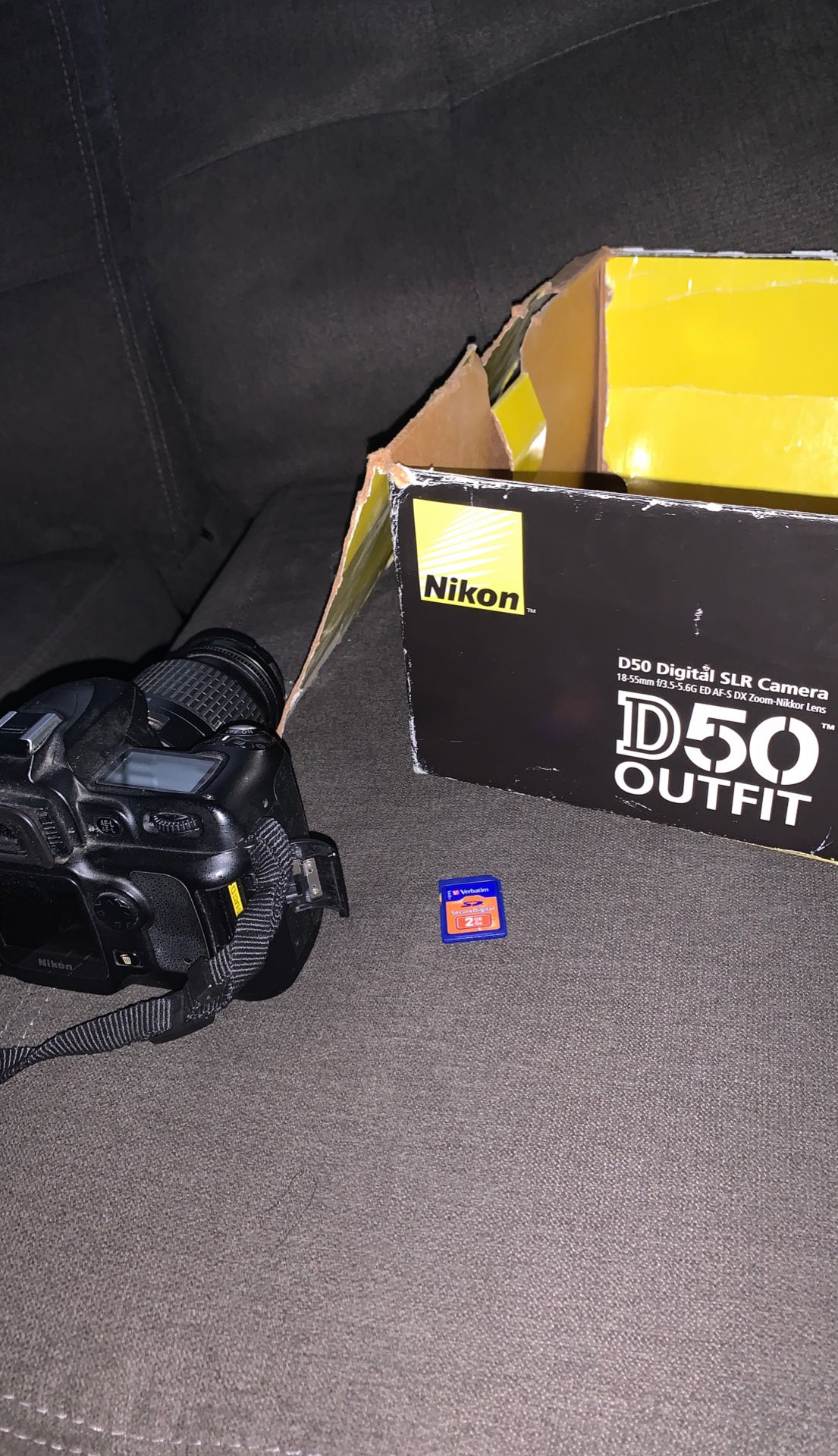 Nikon D50 Outfit Camera