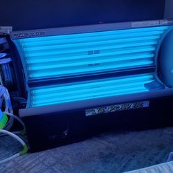Wolff Tanning Bed  16 XS power
