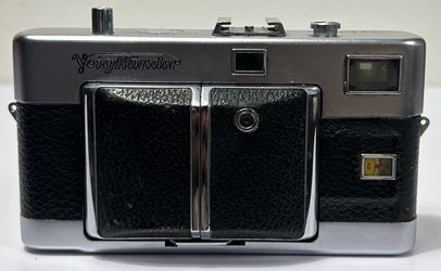 Voigtländer Vitessa 35mm rangefinder camera with a Color-Skopar 50mm (UNTESTED);(1456)