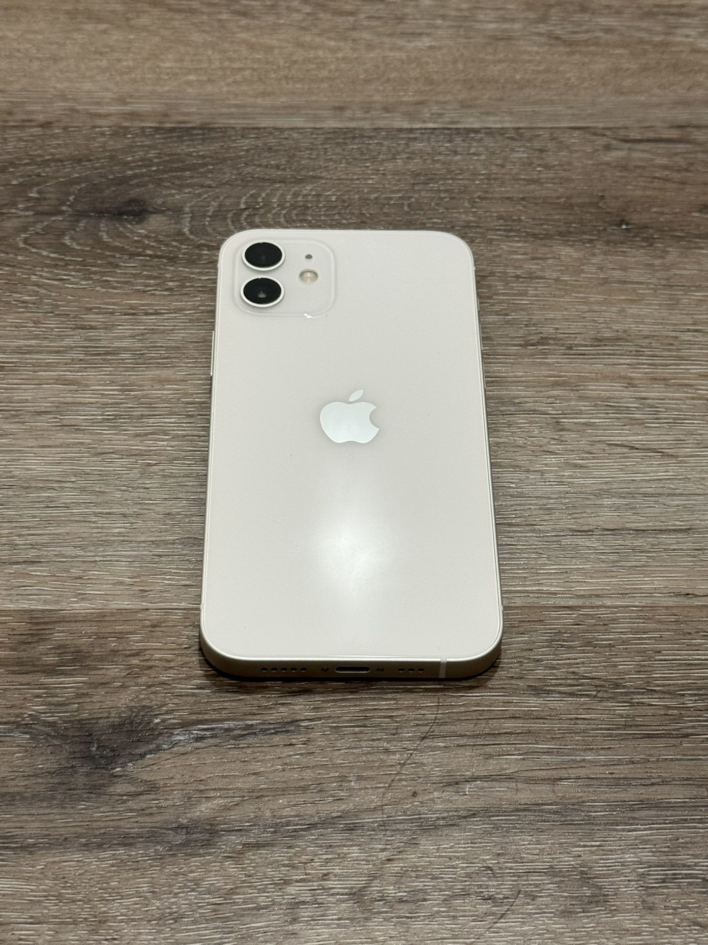 Unlocked iPhone 12 64GB - White