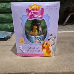 Lady And The Tramp Snowglobe